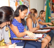 CURSO CONTANDO HISTÓRIAS COLORINDO VIDAS - RESGATE DA LUDICIDADE ATRAVÉS DAS HISTÓRIAS -TURMA6