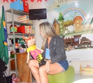 CURSO CONTANDO HISTÓRIAS COLORINDO VIDAS - TÉCNICAS PARA CONTAR HISTÓRIAS III -TURMA 4