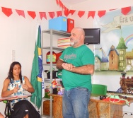 CURSO CONTANDO HISTÓRIAS COLORINDO VIDAS - TÉCNICAS PARA CONTAR HISTÓRIAS III -TURMA 4