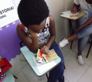 CURSO CONTANDO HISTÓRIAS COLORINDO VIDAS - TÉCNICAS PARA CONTAR HISTÓRIAS III -TURMA 6