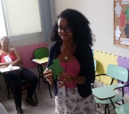 CURSO CONTANDO HISTÓRIAS COLORINDO VIDAS - TÉCNICAS PARA CONTAR HISTÓRIAS I E II