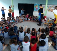 COLORIR - PROJETO CONTANDO HISTÓRIAS COLORINDO VIDAS - UMEI VILA VELHA