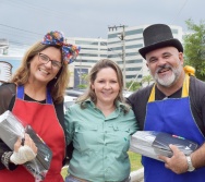 PARTICIPAÇÃO DO COLORIR NA FEIRA LITERÁRIA DO ES - PARE OLHE E ESCUTE!