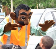 PARTICIPAÇÃO DO COLORIR NA FEIRA LITERÁRIA DO ES - PARE OLHE E ESCUTE!