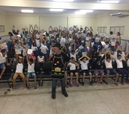 COLORIR - CONTAÇÃO DE HISTÓRIA NA ESCOLA JORGE AMADO - NOVA CARAPINA II