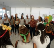 O resgate da ludicidade através das histórias - Universidade Infantil.