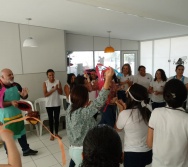 O resgate da ludicidade através das histórias - Universidade Infantil.