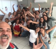 O resgate da ludicidade através das histórias - Universidade Infantil.