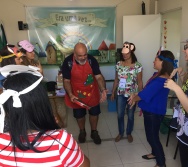 CURSO CONTANDO HISTÓRIAS COLORINDO VIDAS 