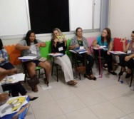 CURSO CONTANDO HISTÓRIAS COLORINDO VIDAS 