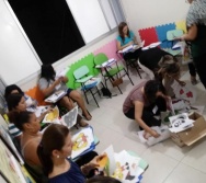 CURSO CONTANDO HISTÓRIAS COLORINDO VIDAS 
