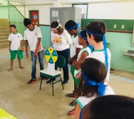 AULA DE SEGURANÇA FERROVIÁRIA - ESCOLA ANTÔNIO COUTINHO - BAIRRO RETIRO SAUDOSO/CARIACICA