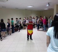 PARTICIPAÇÃO NO PROJETO CONTANDO HISTÓRIAS - OFICINAS (BALNEÁRIO DE CAMBORIU)