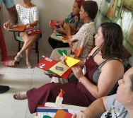 CURSO CONTANDO HISTÓRIAS COLORINDO VIDAS I - ENCONTRO 2 