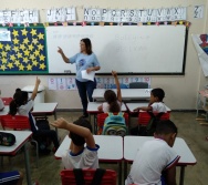 DIA DE SENSIBILIZAÇÃO DO MATUTINO DA ESCOLA ADILSON DA SILVA CASTRO - VITÓRIA (BULLYING)