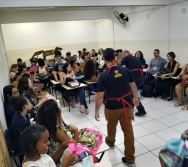 OFICINA DE CONTAÇÃO DE HISTÓRIA - NA SEMANA DO PEDAGOGO - FABRA