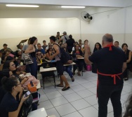 OFICINA DE CONTAÇÃO DE HISTÓRIA - NA SEMANA DO PEDAGOGO - FABRA