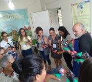 SEGUNDA AULA DO CURSO CONTANDO HISTÓRIAS COLORINDO VIDAS - TURMA 5/2019.