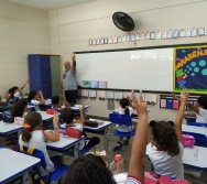 DIA DE SENSIBILIZAÇÃO DO MATUTINO DA ESCOLA ADILSON DA SILVA CASTRO - VITÓRIA (BULLYING)