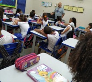 DIA DE SENSIBILIZAÇÃO DO MATUTINO DA ESCOLA ADILSON DA SILVA CASTRO - VITÓRIA (BULLYING)