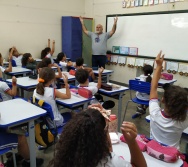 DIA DE SENSIBILIZAÇÃO DO MATUTINO DA ESCOLA ADILSON DA SILVA CASTRO - VITÓRIA (BULLYING)