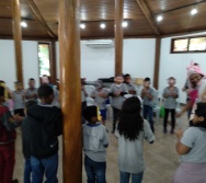 OFICINA DE CONTAÇÃO DE HISTÓRIA - PROJETO VALE ENCANTAR - ANA BERNARDES - VILA VELHA