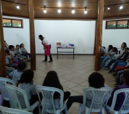 OFICINA DE CONTAÇÃO DE HISTÓRIA - PROJETO VALE ENCANTAR - ANA BERNARDES - VILA VELHA