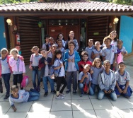 OFICINA DE CONTAÇÃO DE HISTÓRIA - PROJETO VALE ENCANTAR - ANA BERNARDES - VILA VELHA