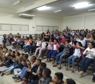 CONTAÇÃO DE HISTÓRIA NA EMEF JORGE AMADO - ESCOLA PARCERIA - ABERTURA DO PROJETO DE LITERATURA