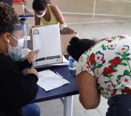 ENTREGA DOS KITS NTV NA ESCOLA  ANTÔNIO VIEIRA DE REZENDE - CENTRAL CARAPINA/SERRA