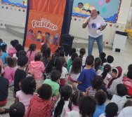 PROJETO COLORIR SUSTENTÁVEL - SHOW COM TURMA DO FREDERICO - ETAPA PEQUENOS COLETORES