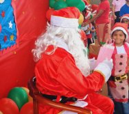 PROGRAMA COLORIR SUSTENTÁVEL - FELIZ NATAL!