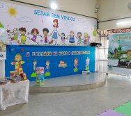 MAIS DE 400 CRIANÇAS FORAM CONTEMPLADAS COM LIVROS DOS CLÁSSICOS DA LITERATURA