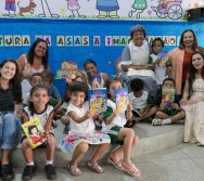 MAIS DE 400 CRIANÇAS FORAM CONTEMPLADAS COM LIVROS DOS CLÁSSICOS DA LITERATURA