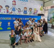 MAIS DE 400 CRIANÇAS FORAM CONTEMPLADAS COM LIVROS DOS CLÁSSICOS DA LITERATURA