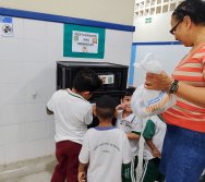 PROJETO COLORIR SUSTENTÁVEL - AS TURMAS VÃO ALIMENTAR AS MINHOCAS