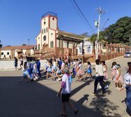 PAA - PASSEATA AMBIENTAL NA COMUNIDADE DE NAQUE - ESCOLA PEDRO FERNANDES