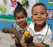 MASCOTE PROJETO COLORIR SUSTENTÁVEL PREMIADO - PARCERIA COM A EMPRESA ELKEM