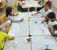 MASCOTE PROJETO COLORIR SUSTENTÁVEL PREMIADO - PARCERIA COM A EMPRESA ELKEM