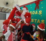 CHEGADA DE PAPAI NOEL - CMEI VERA CALMON