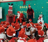 CHEGADA DE PAPAI NOEL - CMEI VERA CALMON