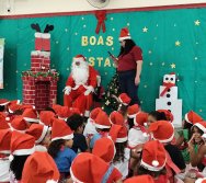 CHEGADA DE PAPAI NOEL - CMEI VERA CALMON