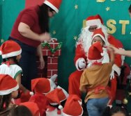 CHEGADA DE PAPAI NOEL - CMEI VERA CALMON