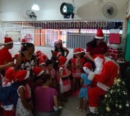 CHEGADA DE PAPAI NOEL - CMEI VERA CALMON