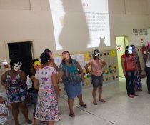 ESCOLA DE PAIS - MINHA CASA TAMBÉM É COLORIDA - CMEI CORA CORALINA