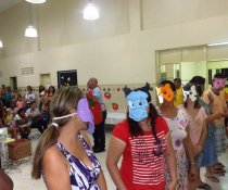 ESCOLA DE PAIS - MINHA CASA TAMBÉM É COLORIDA - CMEI CORA CORALINA