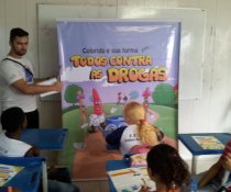 SENSIBILIZAÇÃO AOS ALUNOS DOS 5º E 6º ANOS PARA IMPLANTAÇÃO DO COLORIR SUSTENTÁVEL - CARIACICA