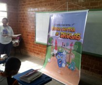 SENSIBILIZAÇÃO AOS ALUNOS DOS 5º E 6º ANOS PARA IMPLANTAÇÃO DO COLORIR SUSTENTÁVEL - CARIACICA