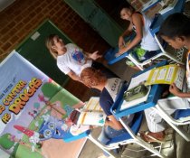 SENSIBILIZAÇÃO AOS ALUNOS DOS 5º E 6º ANOS PARA IMPLANTAÇÃO DO COLORIR SUSTENTÁVEL - CARIACICA