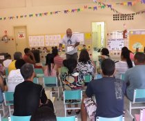 ESCOLA DE PAIS - MINHA CASA TAMBÉM É COLORIDA - CORA CORALINA - VESPERTINO